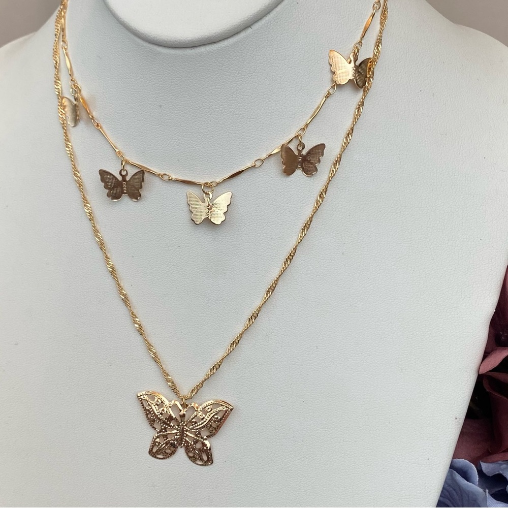 Boho Gold Multilayer Butterfly Necklace - Picture 12 of 13